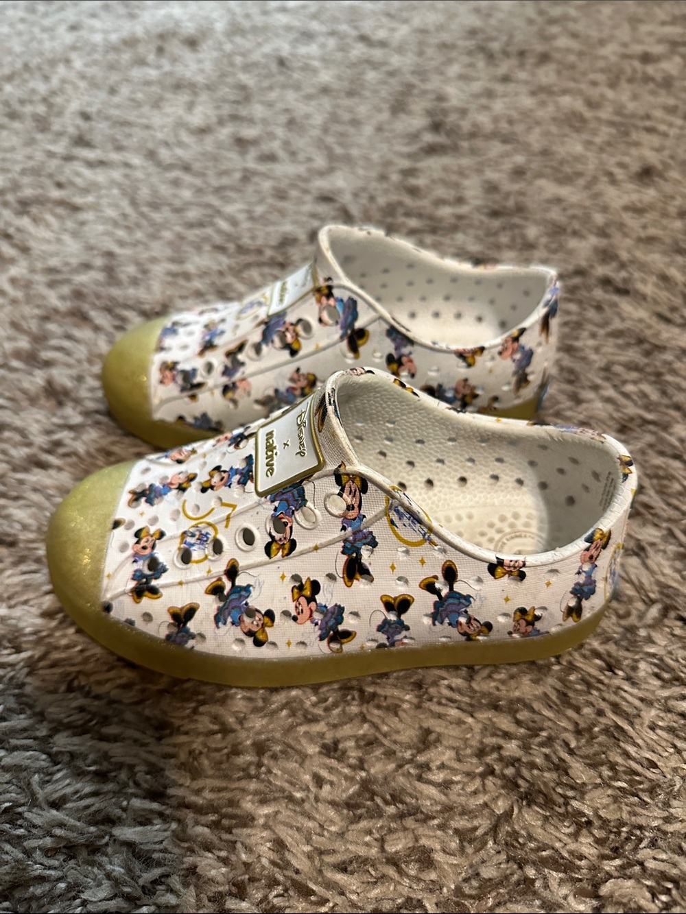 Native Disneys 50th anniversary childrens shoes  h - Picture 4 of 7